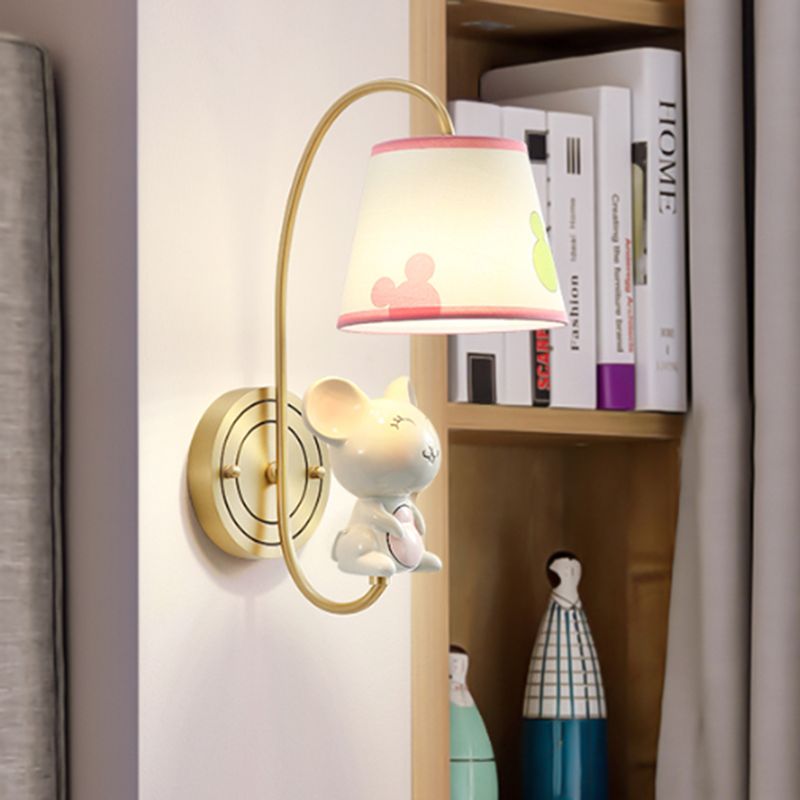 Barrel Applexion luminaire Kids Tissu Fabric Single Head Gold Wall Éclairage avec dessin animé cochon / souris / Dragon Decoration