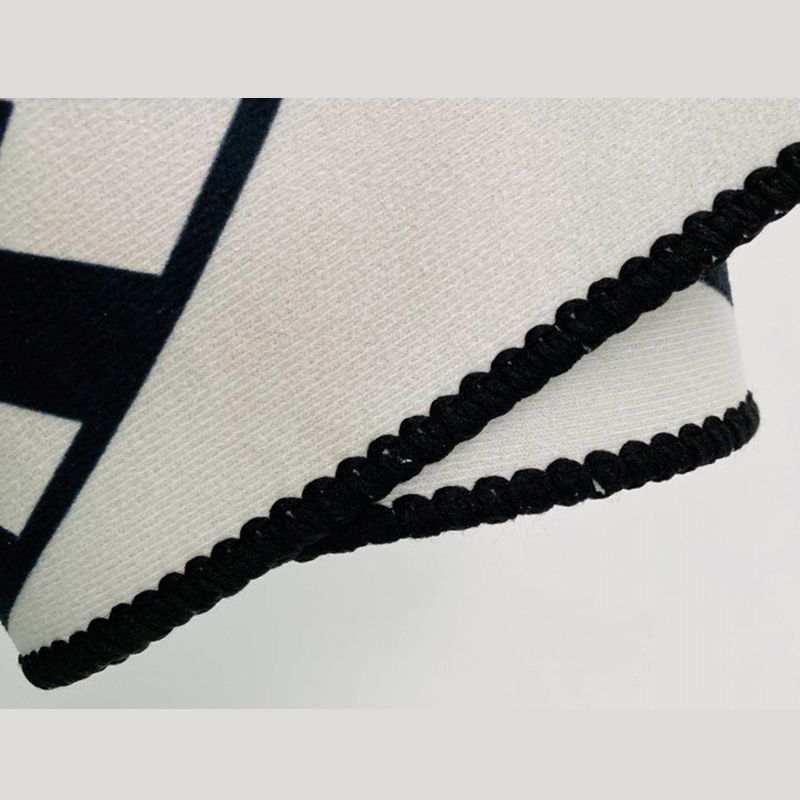 Funky Game Controller Pattern Carpet Polyester Kids Rug Stain Resistant Area Carpet for Living Room