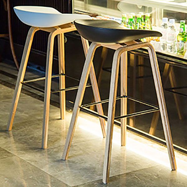 Scandinavian Bucket Stool Plastic Bar Stool with Solid Wood Legs