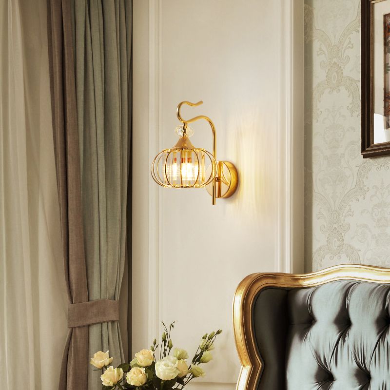 Crystal Lantern Wall Mounted Lamp Simplicity 1-Light Crystal Sconce Lighting for Living Room