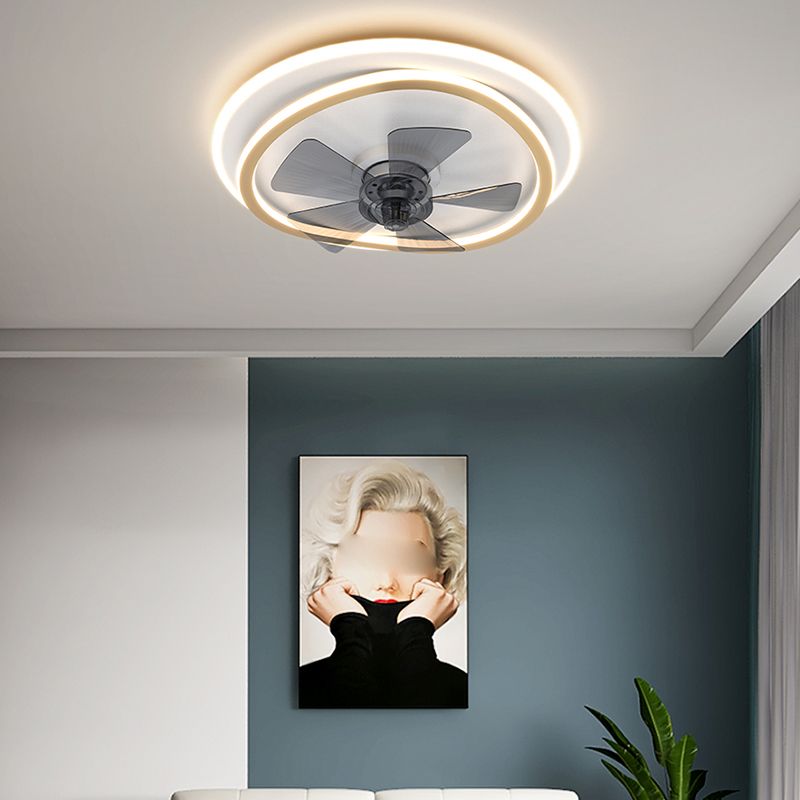 Weißer und goldener geometrischer Lüfter Licht Nordic Style LED Metal Semi Flush Deckenleuchte
