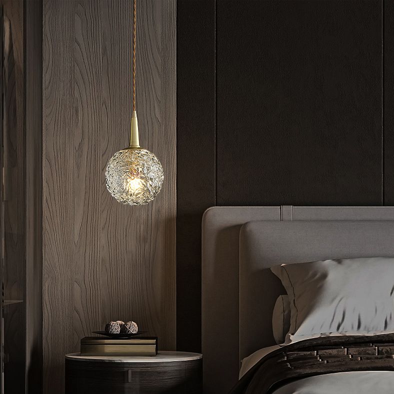 Kugelförmige Nachtpendel -Lampe Kristall 1 Kopf Minimalistisch hängende Licht in Gold