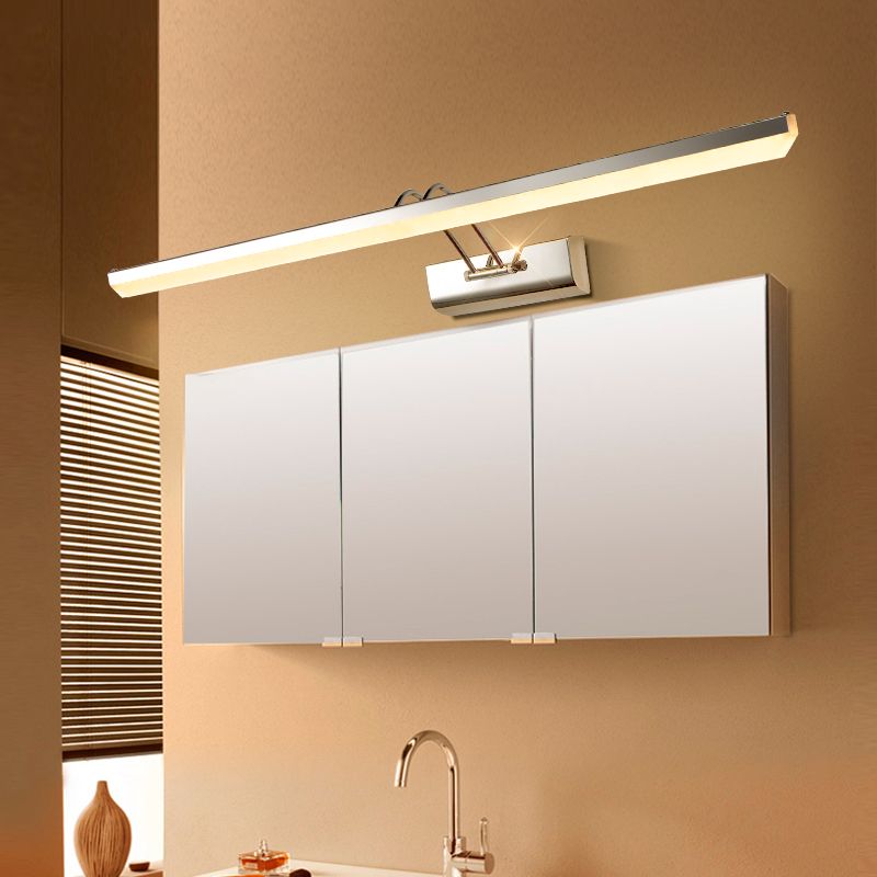 Luce di vanità moderna lineare Metal Mirror LED a 1 luce Light per bagno in argento