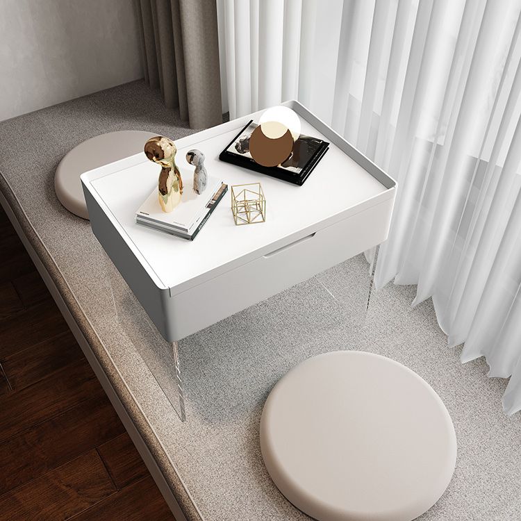 Scandinavian 15.74 " Wide Solid Color Wooden Top Acrylic Base Mirror Make-up Vanity