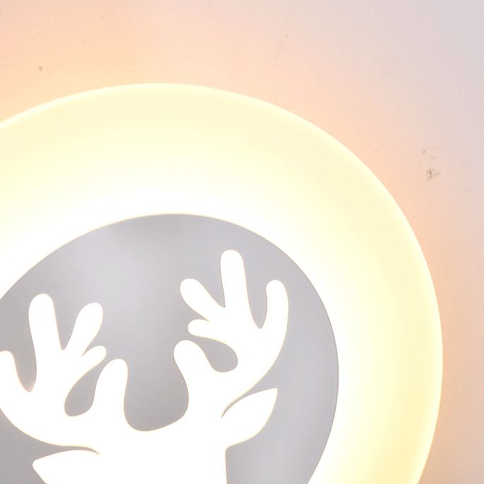 Modern Style Wall Light Sconce Creative Wall Light Fixture for Bedroom