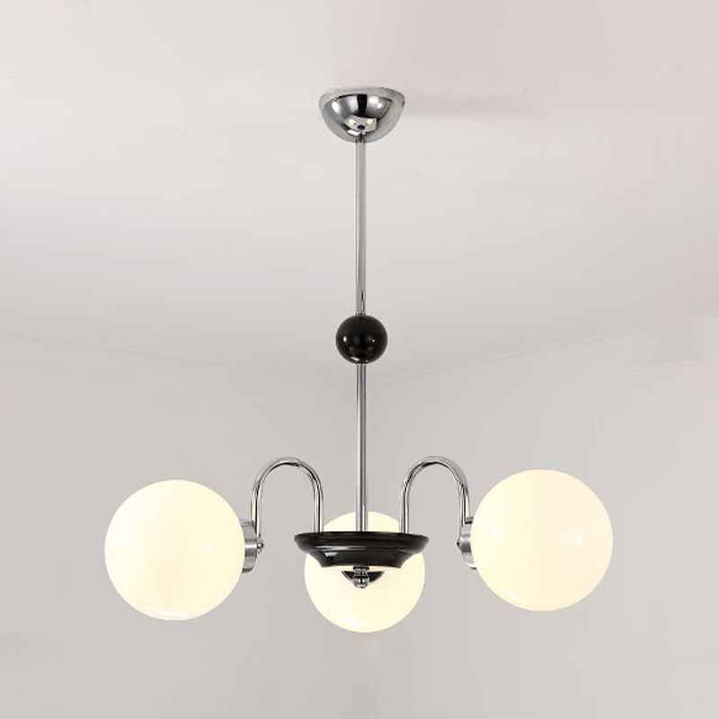 Luminaires de lustre en métal.