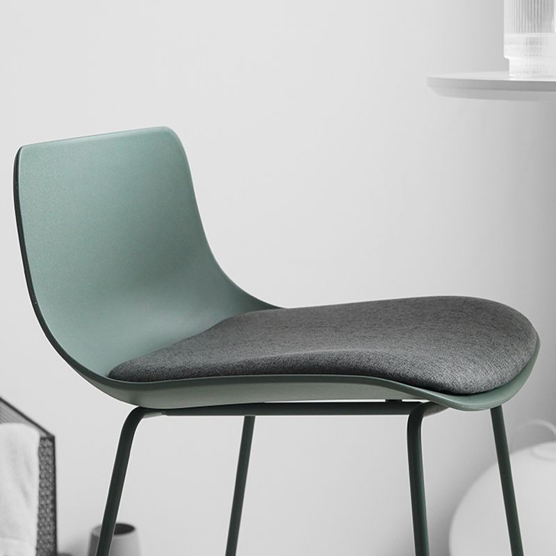 Industrial Indoor Armless Stool Plastic Bar Stool with Upholstered