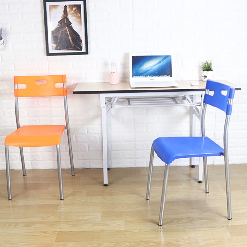 Minimalistischer Kunststoff -Essfutter Armless Stuhl Open Rücken stapelbare Essneitenstuhl