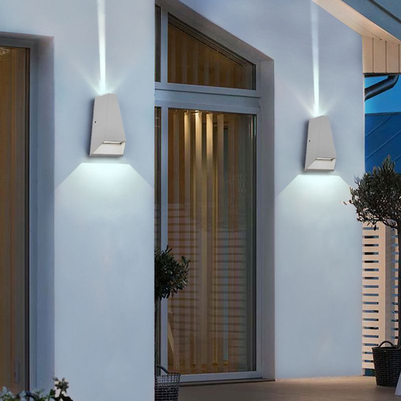 Geometric Wall Mounted Light Simplicity Metal 1 Light Wall Mounted Lamps