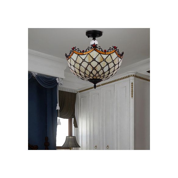 12 "/16" W Scalloped Semi-Flush Light Traditional Tiffany Stained Glass Ceiling Lamp with Leaf / Victorian / Circle Pattern in Bronze for Foyer