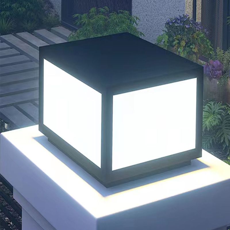 Rectangle Shape Metal Outdoor Light Modern Single Light Solar Pillar Lamp in Black