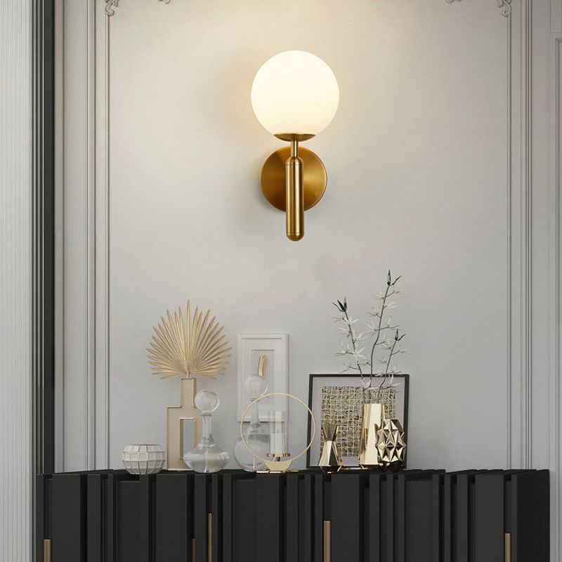 Nordische Wand montieren leichte moderne runde Glasschatten Wandleuchte für Wohnzimmer