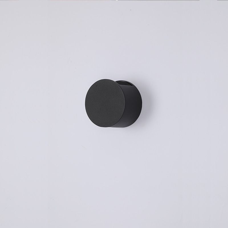 Circular Shape Wall Light Modern Style Metal 2 Lights Sconce in Black/White