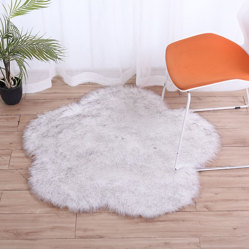 Irregular Flower Shape Rug Living Room Carpet Polyester Washable Area Rug