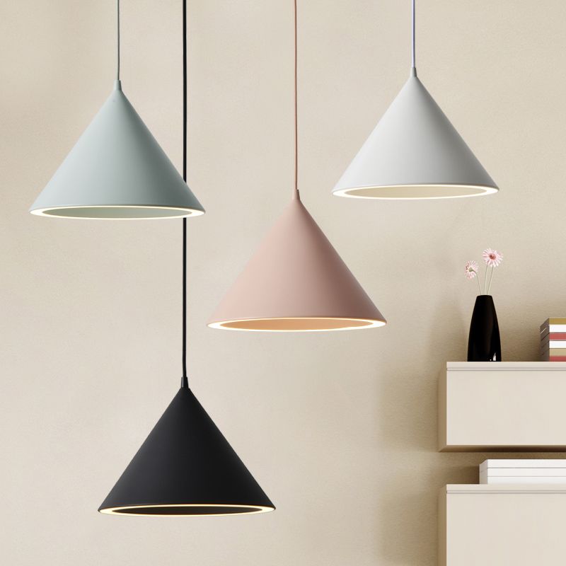 Macaron suspension de luminaire suspendu à 1 lumière avec une teinte en plastique pour le salon