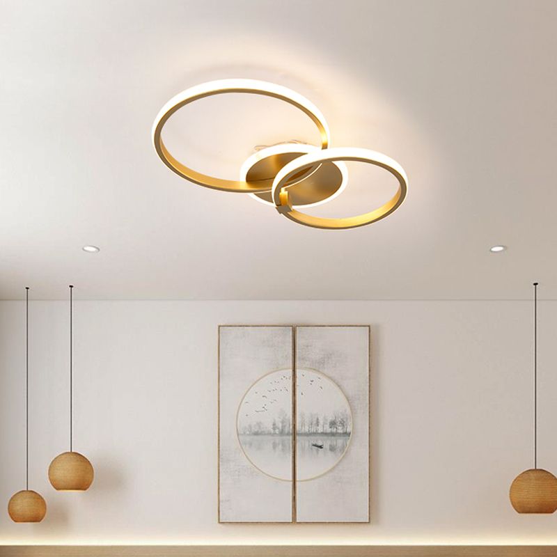 Multi-runde/quadratische LED-Deckenleuchte aus Metall, Minimalismus, 2/4 Lichter, Gold-Finish, halbbündige Montageleuchte