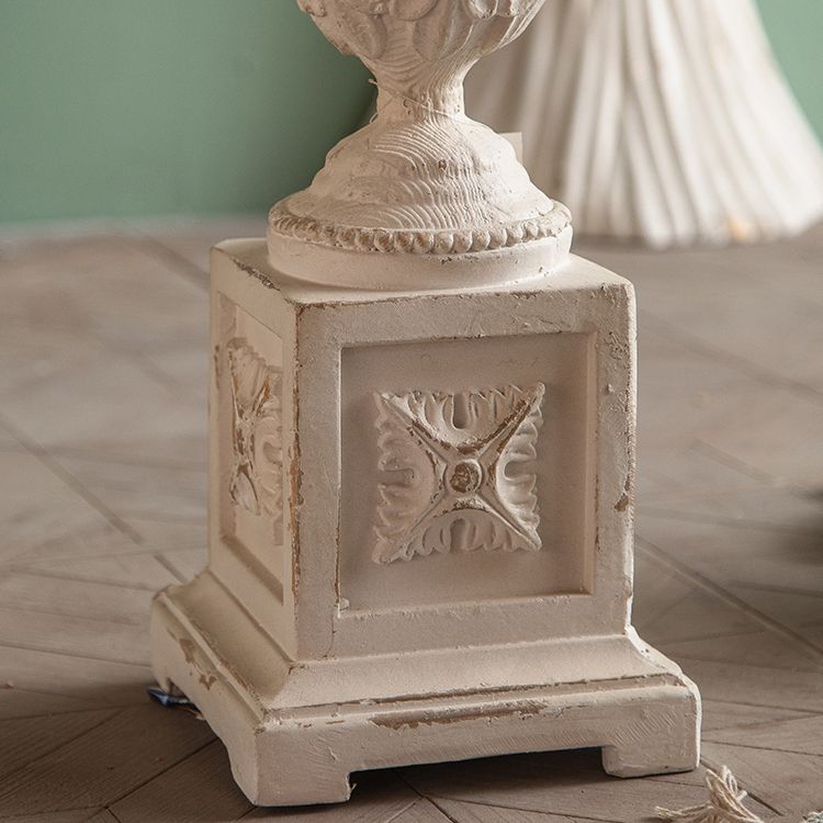 Rustic Style Side End Table Pedestal Distressed Round Sofa Side Accent Table