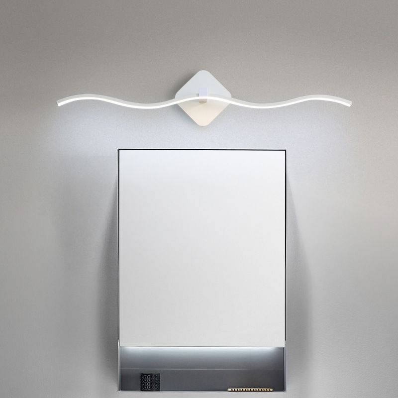 Linear Shape Metal Wall Sconce Modern Style 1 Light Mirror Wall Lighting Fixtures
