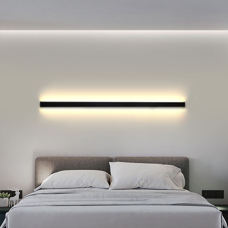 Metal Linear Shade Wall Sconce Modern Style Single Light Wall Mount Lighting in Black