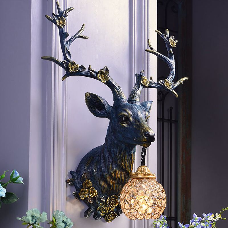 Apparecchiatura da parete a parete di cervo in stile moderno