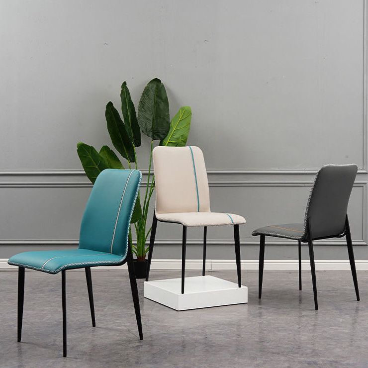 Ensemble de chaises scandinaves en métal, cuisine, salle à manger, chaise d'appoint à dossier solide (Ensemble de 4)