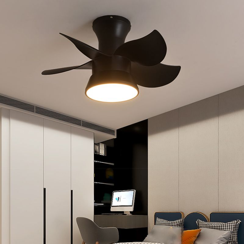 Metal Ceiling Fan Light Modern Style 1 Light Ceiling Fan Light for Children's Room