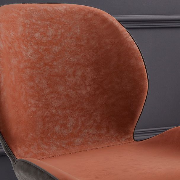 Chaise de salle à manger en métal de style contemporain chaise arrière solide avec jambes noires