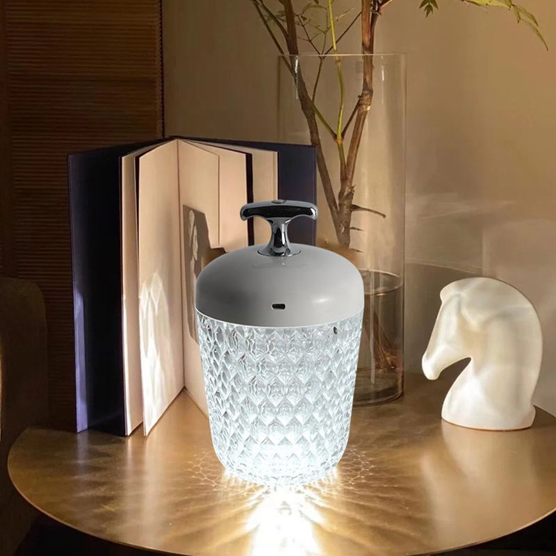 Lámpara de mesa de forma única al estilo moderno de luz acrílica luz de la mesa de luz