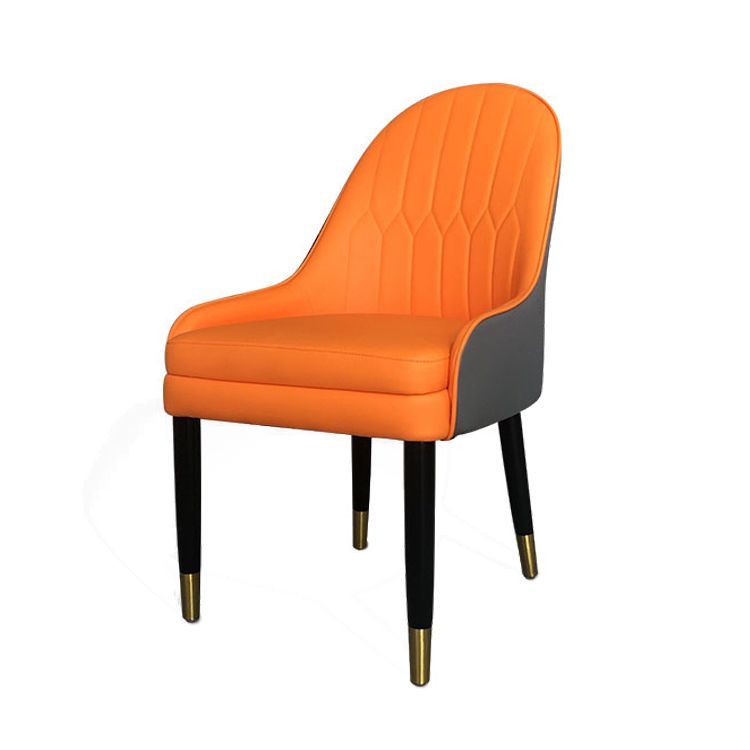 Silla lateral de comedor de cuero de diseño escandinavo Sillas laterales con brazo trasero sólido