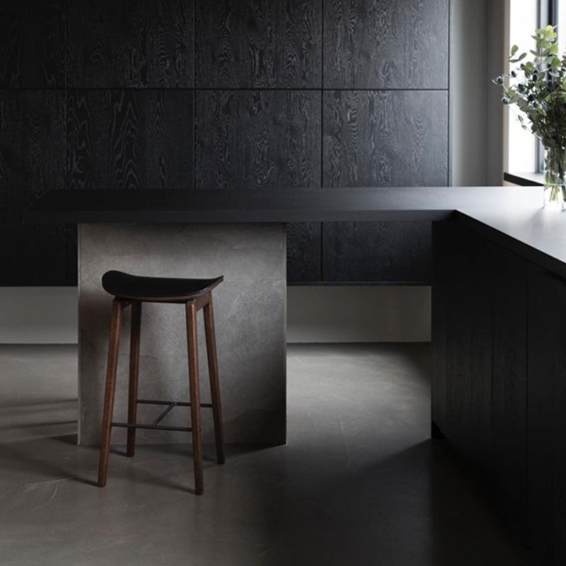 Industrial Solid Wood Stool Saddle Seat Stool for Living Room