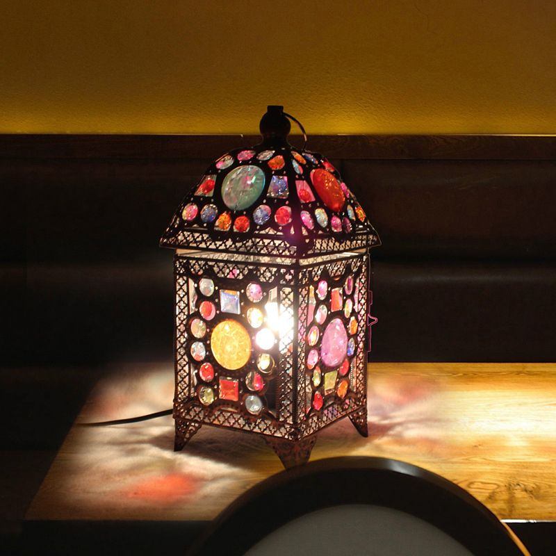 House de bureau en fer forgé avec perles restaurant 1 lumière marocaine lampe de bureau multicolore en noir et rose