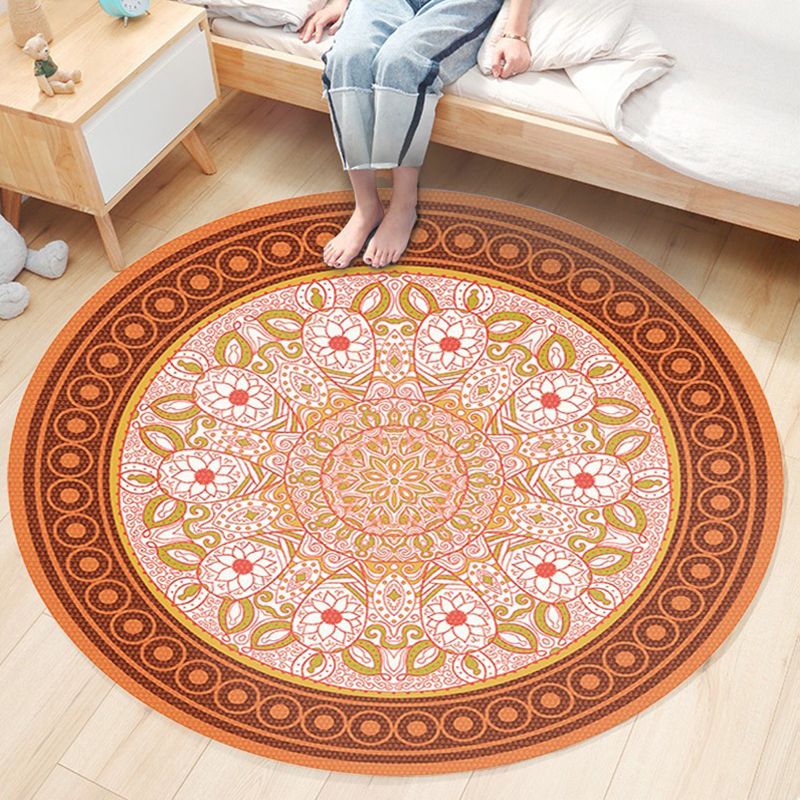Classic Flower Patterned Rug Multicolor Bohemian Rug Polypropylene Washable Stain Resistant Non-Slip Backing Rug for Home