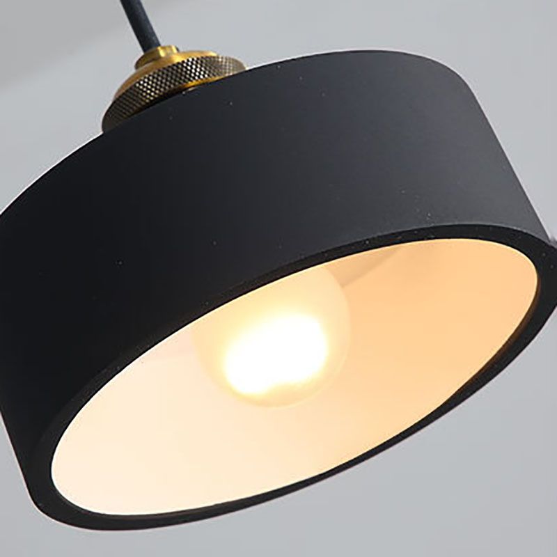 Modern Creative 1-Light Wall Lamp Iron Geometric Wall Light for Bedroom