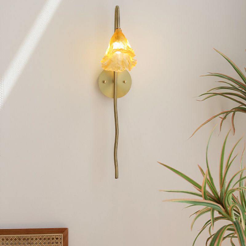 Modern Metal Sconce Light Fixture Glass Shade Wall Sconce Lighting for Bedroom
