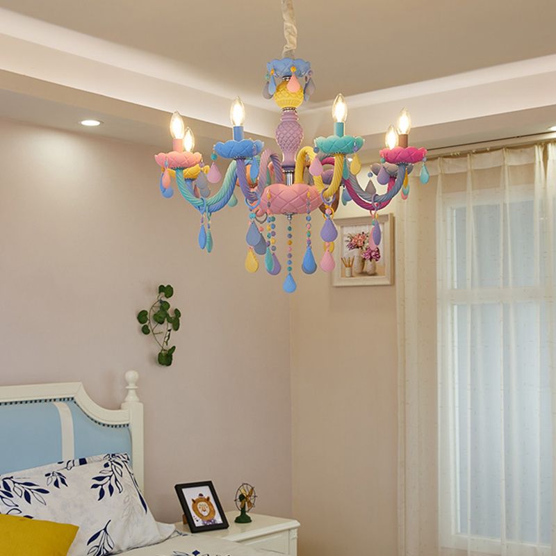 Nordic Multi Head Candle Chandelier Macron Metal Metal Chandelier Lighting Fixtures pour chambre à coucher