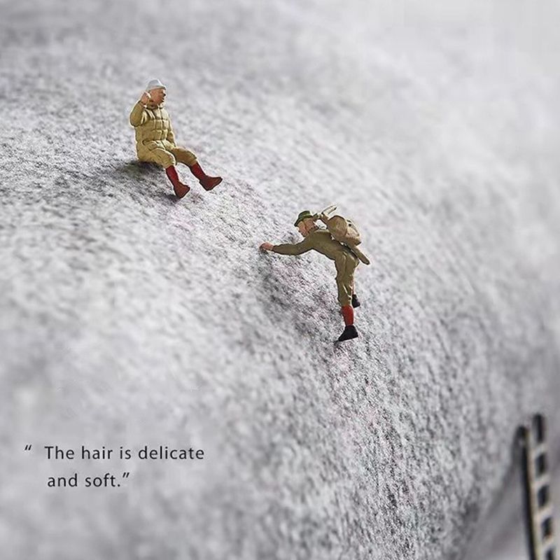 Red Modern Area Rug Polyester Ring Rug Non-Slip Backing Rug for Living Room