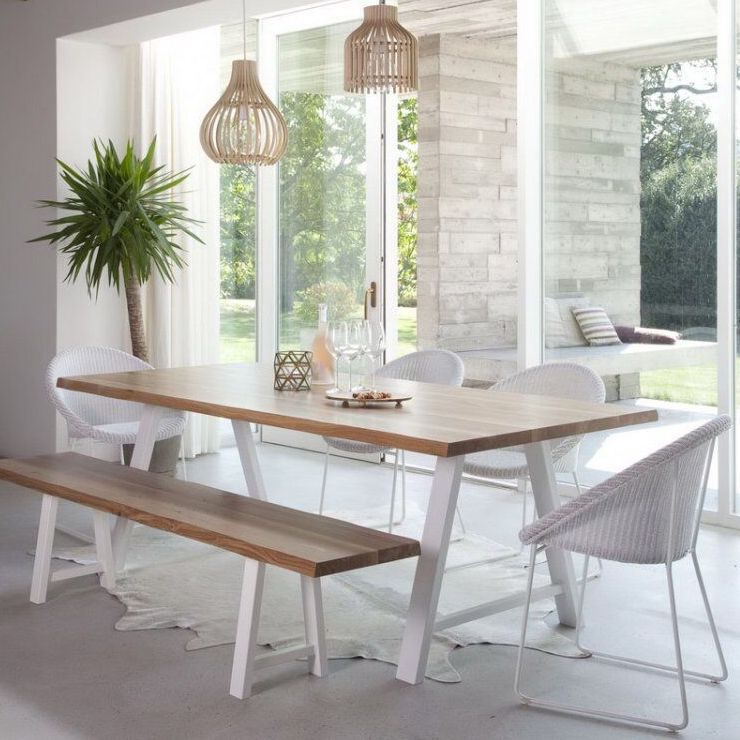 Rectangle 4 Legs Luxury Table Wood Color Fixed Table with Pinewood Solid Wood
