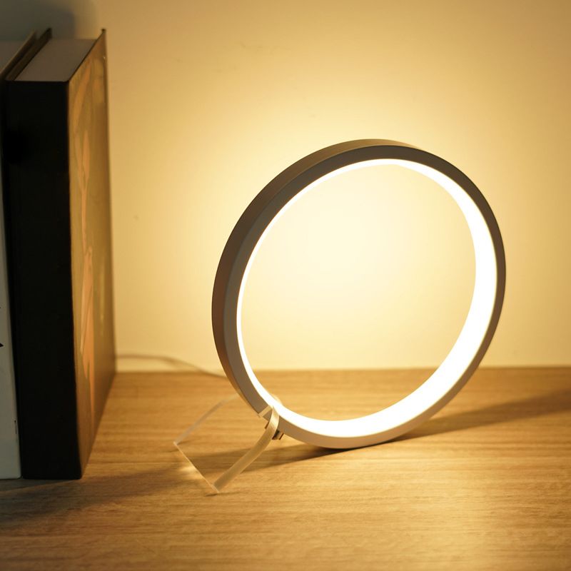 Lámpara de escritorio LED lineal de accesorio de iluminación de escritorio de estilo moderno para dormitorio