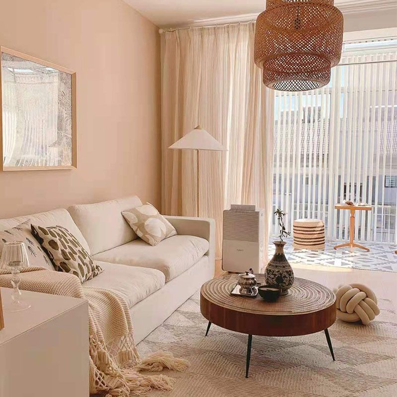 Contemporary Style Coffee Cocktail Table Solid Wood Round Coffee Table