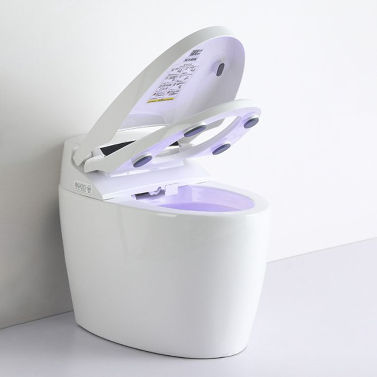 Modern One Piece Toilet Concealed Tank Toilet Bowl with Slow Close Seat for Washroom