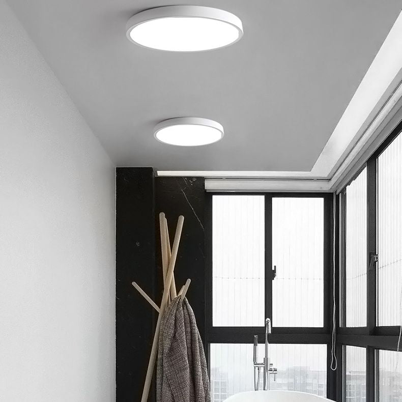 Plafonnier rond à 1 lumière en plastique de style moderne