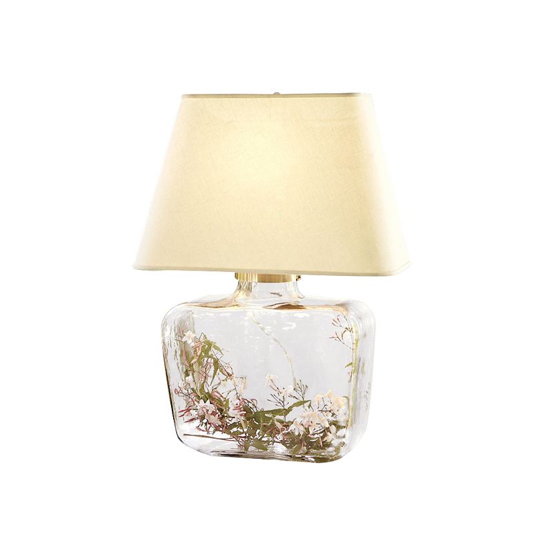 Lámpara de mesa de forma de frasco de estilo country 1 cabeza de vidrio transparente de vidrio con tono de tela blanca trapezoide