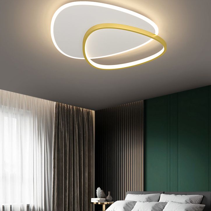 Minimalist Triangle Ceiling Light Fixture Acrylic LED Bedroom Flush Mount Ceiling Fixture