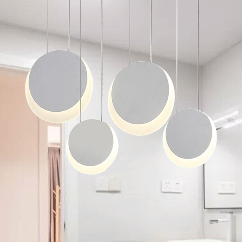 Pendre multifonyme en forme de lune Métal nordique 3/4/5 Lights Blanc Cluster Pendant Light in chaud / blanc Light