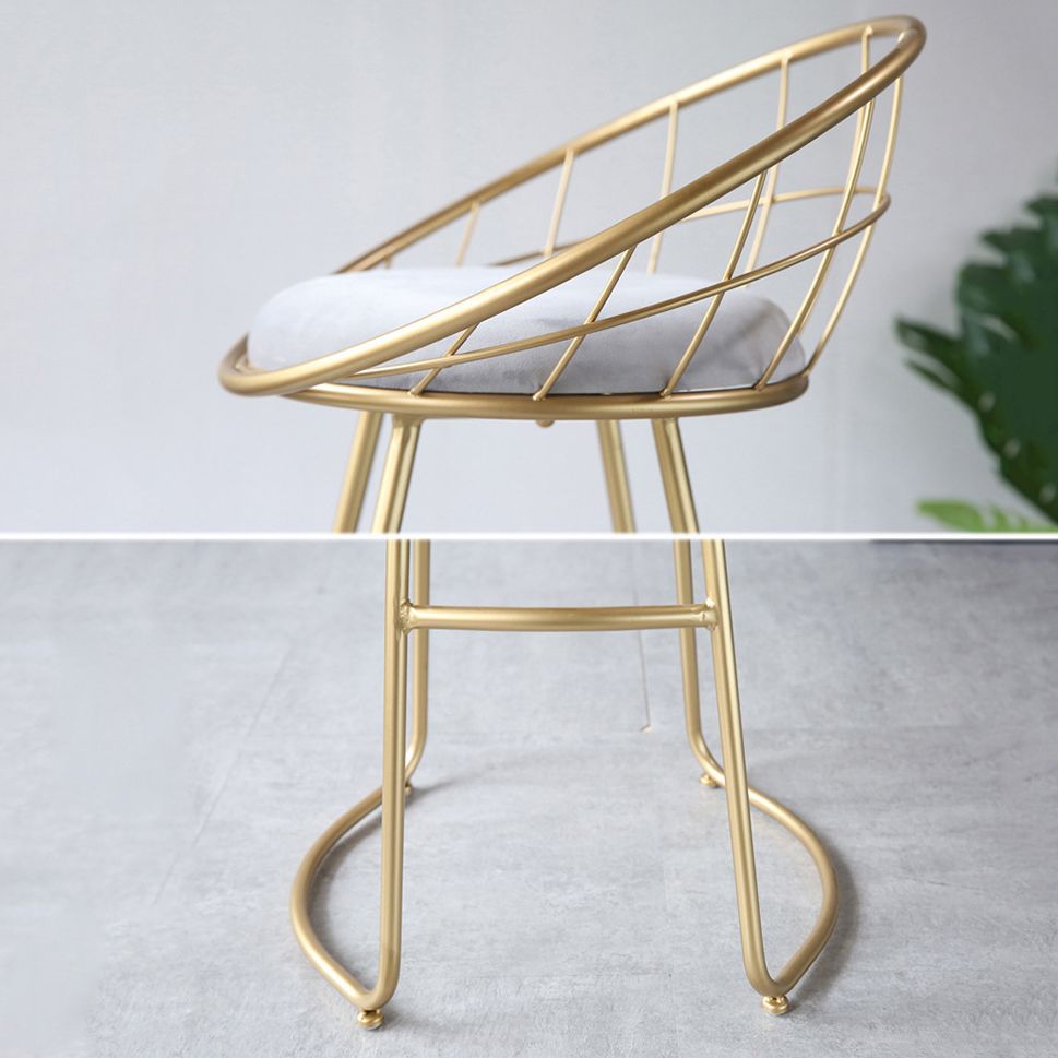 Contemporary Round Bar and Counter Stool Metal Stool with Sled Base