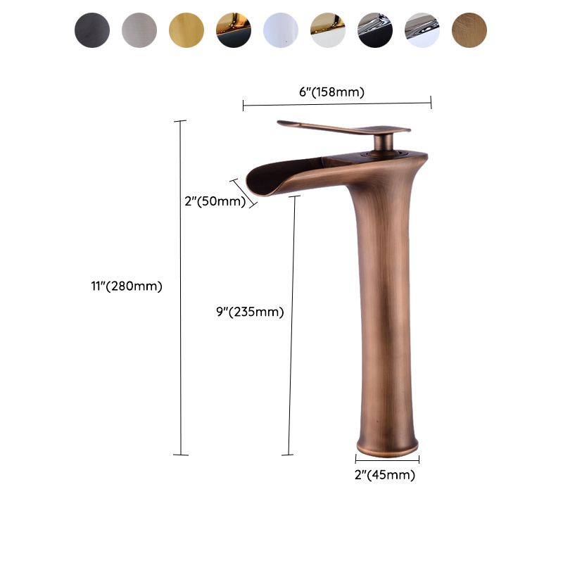 Traditional Kitchen Faucet Brass Low Profile Standard Kitchen Faucets with Single Handle