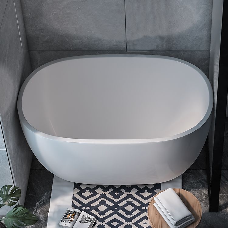 Modern Oval Soaking Bath Tub Freestanding Acrylic-Fiberglass Bath Tub