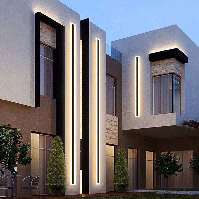 Linear Wall Lighting Simplicity Metal 1 Light Wall Sconce in Black