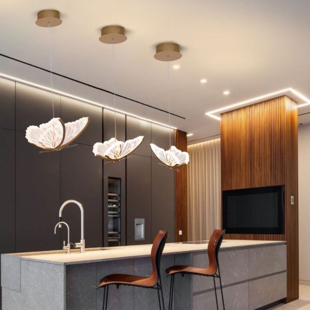 Eenvoud hangende verlichting messing vlinder led plafond hanger met acryl schaduw