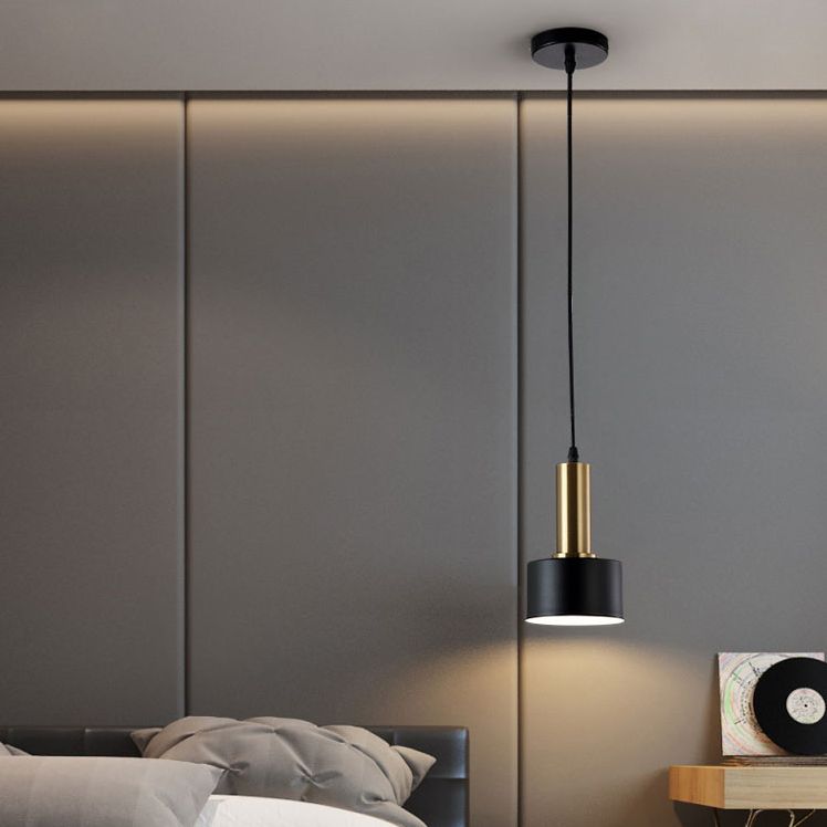 1-Licht-Metallzylinder Anhänger Licht moderner Stil Down Lighting für Esszimmer